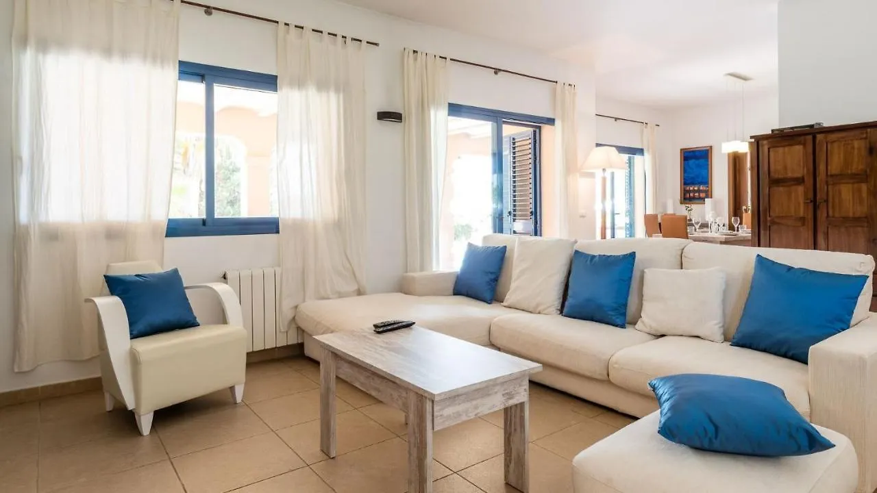 Villa Etruria Close To Playa D'En Bossa Sant Josep de sa Talaia